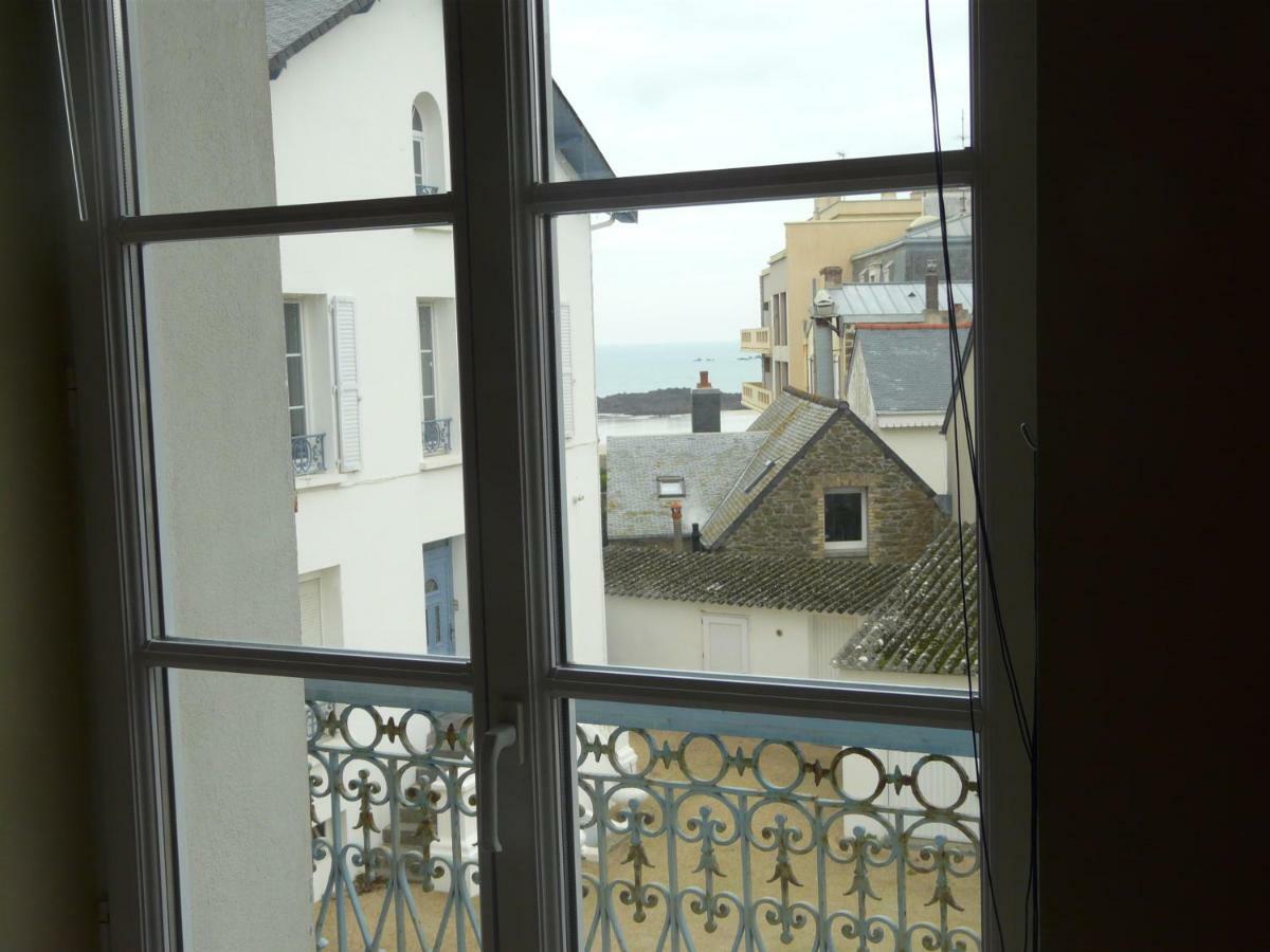 Sweet Home Paramé Saint Malo Petite vue mer Buitenkant foto