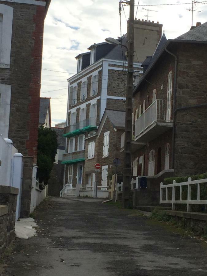 Sweet Home Paramé Saint Malo Petite vue mer Buitenkant foto